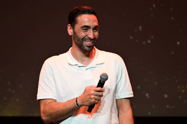 Trophees LNH 2026 - Paris Diego Simonet, Valero Rivera, and Pierre Paturel are seen during the Trophees LNH 2026 ceremony at Theâtre Marigny on the Champs-Élysees in Paris, France on June 9, 2026, organized by the Ligue Nationale de Handball. Photo by Lionel Urman ABACAPRESS.COM Paris France  Copyright: xUrmanxLionel ABACAx