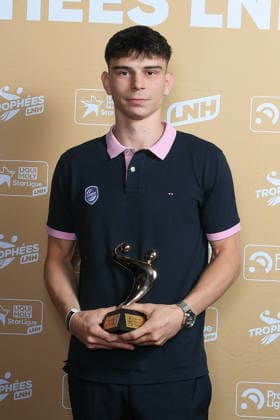 Trophees LNH 2026 - Paris Emilien Peyronnet is seen during the Trophees LNH 2026 ceremony at Theâtre Marigny on the Champs-Élysees in Paris, France on June 9, 2026, organized by the Ligue Nationale de Handball. Photo by Lionel Urman ABACAPRESS.COM Paris France  Copyright: xUrmanxLionel ABACAx