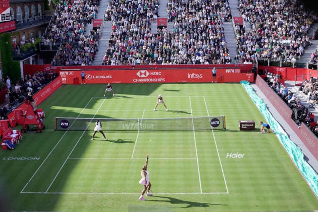 HSBC Championships - Day Two Serena Williams and Victoria Mboko compete during their round of 16 doubles match at The HSBC Championships 2026 women s tennis tournament at The Queen s Club in London, England, on June 9, 2026. London Greater London United Kingdom  Copyright: xOwenxHammondx originalFilename:hammond-thehsbcc260609_npj1G.jpg