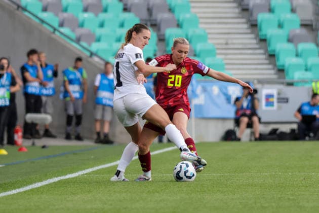 09 06 2026, xgrfx, Soccer World Cup Qualification Women, Slovenia Germany v l Lara Prasnikar Slovenia , Elisa Senß German Womens National Team DFL DFB REGULATIONS PROHIBIT ANY USE OF PHOTOGRAPHS as IMAGE SEQUENCES and or QUASI VIDEO Ljubljana