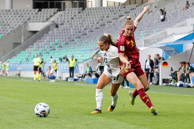 09 06 2026, xgrfx, Football World Cup Qualification Women, Slovenia Germany v l Izabela Krizaj Slovenia , Camilla Küver German Womens National Team DFL DFB REGULATIONS PROHIBIT ANY USE OF PHOTOGRAPHS as IMAGE SEQUENCES and or QUASI VIDEO Ljubljana