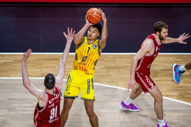 Basketball Berlin 019 06 2026 Season 2025 2026 EasyCredit BBL 1 Bundesliga Men, Men Playoffs Semifinal Game 5 Alba Berlin BMA365 Bamberg Baskets Jack Kayil Alba Berlin, No 07 Daniel Keppeler Bamberg, No 31