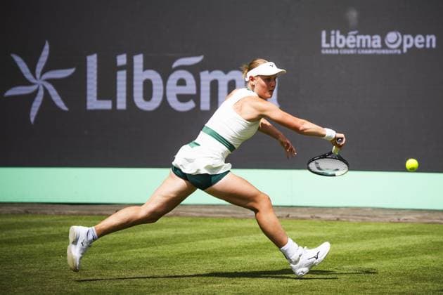 DEN BOSCH - Suzan Lamens during the WTA, Tennis Damen singles match against Anastasia Potapova at the LibÃ ma Open 2026. The combined ATP, Tennis Herren WTA tournament is being held on the event grounds of the former Autotron car theme park. FREEK VAN DEN BERGH ANP xVIxANPxSportx xxANPxIVx 560638648 originalFilename: 560638648.jpg