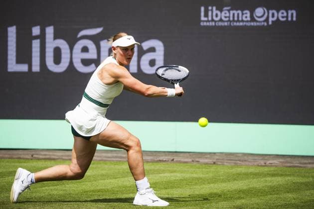 DEN BOSCH - Suzan Lamens during the WTA, Tennis Damen singles match against Anastasia Potapova at the LibÃ ma Open 2026. The combined ATP, Tennis Herren WTA tournament is being held on the event grounds of the former Autotron car theme park. FREEK VAN DEN BERGH ANP xVIxANPxSportx xxANPxIVx 560638649 originalFilename: 560638649.jpg