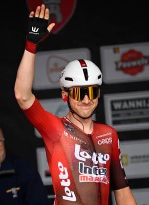 Circuit Franco Belge 2026 Cycling Race MONT-DE-L ENCLUS, BELGIUM - JUNE 10 : Van Boven Luca (BEL) of Lotto Intermarche during the 85th edition of Circuit Franco Belge an UCI ProSeries 1.Pro one day cycling road race for Men Elite of 195.6 km with start in Tournai and finish in Mont-de-L enclus on June 10, 2026 in Mont-de-L enclus, Belgium, 10 06 2026 ( Motordriver Stephan Boone - Mont-de-L enclus Belgium  Copyright: xTomasxSiskx