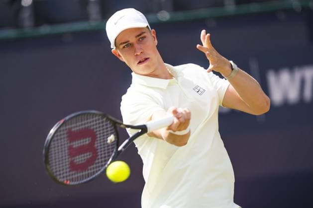 DEN BOSCH - Thijs BOOGAARD during the ATP, Tennis Herren singles match against Yibing WU at the LibÃ ma Open 2026. The combined ATP WTA, Tennis Damen tournament is being held on the event grounds of the former Autotron car theme park. FREEK VAN DEN BERGH ANP xVIxANPxSportx xxANPxIVx 560640005 originalFilename: 560640005.jpg