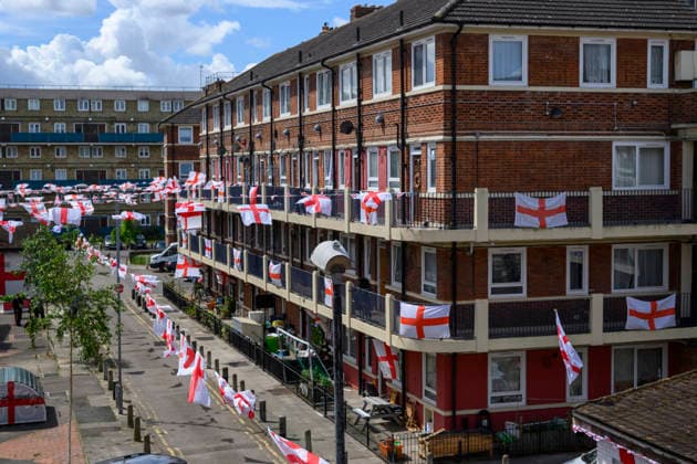 June 10, 2026, London, London, UK: London, UK. St George s flags decorates the Kirby housing estate in Bermondsey in support of the England football ahead of the World Cup football tournament being held in the United States of America. St GeorgeÃ¢â‚¬â ¢S Flags Decorate Kirby Estate Before World Cup Football *** June 10, 2026, London, London, UK London, UK St George s flags decorates the Kirby housing estate in Bermondsey in support of the England football ahead of the World Cup football tournament being held in the United States of America St GeorgeÃ¢â¬â ¢s Flags Decorate Kirby Estate Before World Cup Football  - ZUMAl94_ 0858810560st Copyright: xRayxTangx
