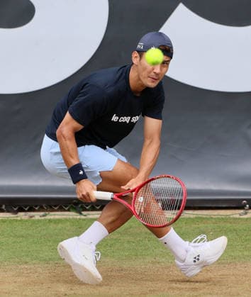 10 06 2026, Boss Open 2026, ATP Tour 250 Stuttgart, TTC Weissenhof, Tennis, Sport, in the picture Sho Shimabukuro JPN