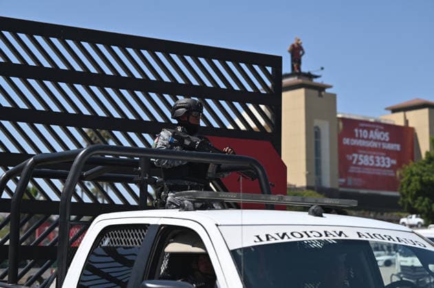 Iran National Football Team Tijuana Mexico FIFA World Cup, WM, Weltmeisterschaft, Fussball 2026 TIJUANA, MEXICO - JUNE 09: A member of the Mexican National Guard stand guard outside the Caliente Football Stadium on Tuesday, June 09, 2026 in Tijuana, Mexico, where Iran s national team, Nationalteam players are conducting their training sessions before their game in Los Angeles, California for the FIFA 2026 World Cup football tournament. Carlos A. Moreno Anadolu Tijuana Mexico. Editorial use only. Please get in touch for any other usage.  Copyright: x2026xAnadoluxCarlosxA.xMorenox
