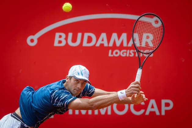 BRATISLAVA OPEN TENNIS ATP, Tennis Herren CHALLENGER Alexander Donski (Bulgaria) during second round ATP Tennis Challenger tour 100 Bratislava Open match against Joao Lucas Reis Da Silva (Brazil). Tennis courts Slovan Bratislava, Bratislava, Slovakia, June 10, 2026. Photo by Branislav Racko Copyright: xx 080A1966