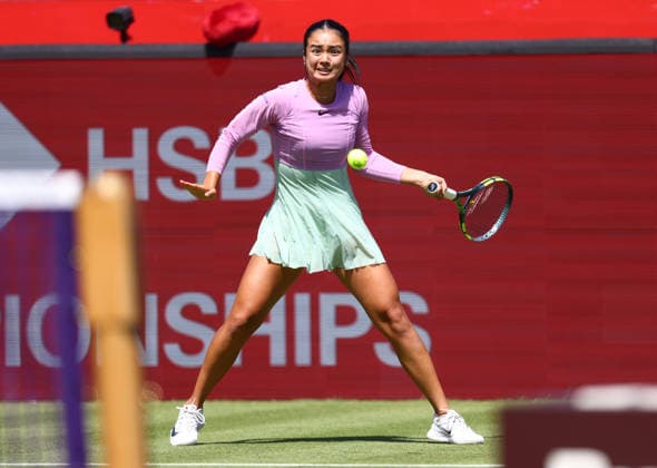 2026 HSBC Tennis Championships, Queens Club, London, UK - 10 06 2026 Alexandra Eala (PHI) in action during her second round match against Iva Jovic (USA) in the HSBC 2026 Championships at Queens Club in London London Queens Club London GBR Copyright: xMarkxGreenwoodx