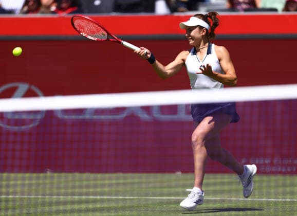 2026 HSBC Tennis Championships, Queens Club, London, UK - 10 06 2026 Iva Jovic (USA) in action during her second round match against Alexandra Eala (PHI) in the HSBC 2026 Championships at Queens Club in London London Queens Club London GBR Copyright: xMarkxGreenwoodx