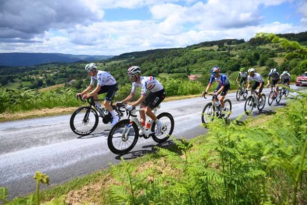 Tour Auvergne - Rhone-Alpes 2026 Stage 4 MONTROND-LES-BAINS, FRANCE - JUNE 10 : Castrillo Pablo (ESP) of Movistar Team, Watson Samuel (GBR) of Netcompany INEOS during stage 4 of the 78th edition of Tour Auvergne - Rhone-Alpes an UCI World Tour 2.UWT cycling road race stage for Men Elite of 167.4 km with start in Le Puy-en-Velay and finish in Montrond-les-Bains on June 10, 2026 in Montrond-les-Bains, France, 10 06 2026 ( Motordriver Guy De Vuyst - Montrond-les-Bains France  Copyright: xVincentxKalutx