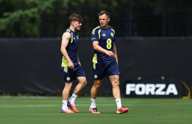 Lawrence Shankland of Scotland and Ben Gannon-Doak of Scotland Scotland Training Session and press conference, PK, Pressekonferenz 2026 FIFA World Cup, WM, Weltmeisterschaft, Fussball Football, Atrium Health Performance Park, Charlotte, USA - 10 Jun 2026Charlotte Atrium Health Performance Park United States of America EDITORIAL USE ONLY No use with unauthorised audio, video, data, fixture lists, club league logos or live services. Online in-match use limited to 120 images, no video emulation. No use in betting, games or single club league player publications.  Copyright: xMichaelxZemanek Shutterstockx 16919987b
