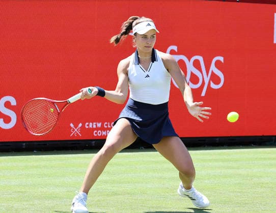 TENNIS - WTA, Tennis Damen Queen s Club LONDON,ENGLAND,10.JUN.26 - TENNIS - WTA Tour, HSBC Championships. Image shows Iva Jovic (USA).  GEPAxpictures xAlanxGrieves
