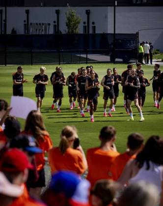 KANSAS CITY - The players during a training session of the Dutch national team, Nationalteam at Riverside Stadium on June 10, 2026, in Kansas City. The Dutch national team is preparing for the 2026 FIFA World Cup, WM, Weltmeisterschaft, Fussball ROBIN VAN LONKHUIJSEN ANP xVIxANPxSportx xxANPxIVx 560657230 originalFilename: 560657230.jpg