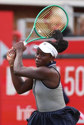 Victoria Mboko of Canada in action HSBC Queen s Club Championships, Day Five, Tennis, Queen s Club, West Kensington, London, UK - 10 Jun 2026London Queen s Club United Kingdom  Copyright: xEllaxLing Shutterstockx 16920000ba