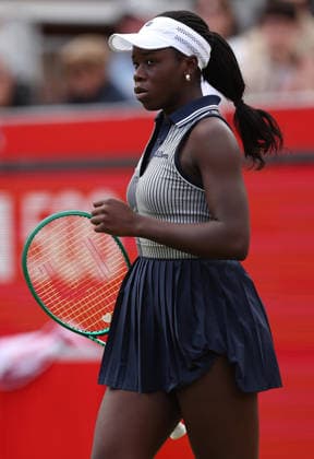 Victoria Mboko of Canada celebrates HSBC Queen s Club Championships, Day Five, Tennis, Queen s Club, West Kensington, London, UK - 10 Jun 2026London Queen s Club United Kingdom  Copyright: xEllaxLing Shutterstockx 16920000ax