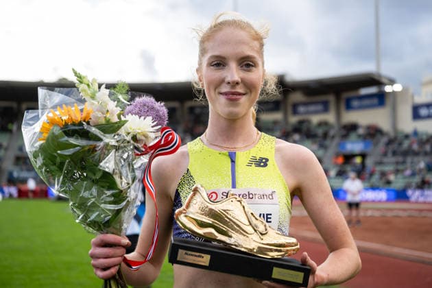 260610 Andrea Nygard Vie of Norway receives an award during the Diamond League athletics competition Bislett Games on June 10, 2026 in Oslo Photo Jon Olav Nesvold BILDBYRAN COP 217 MM0071 bbeng friidrett friidrott athletics diamond league bislett games 2026 bislett games norge norway  Copyright: JONxOLAVxNESVOLD BB260610JE013