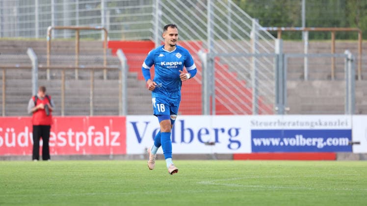 10 06 2026, xrekx, Soccer Relegation Regionalliga Suedwest , FK Pirmasens VfR Mannheim v l Luka Dimitrijevic FK Pirmasens missed penalty DFL DFB REGULATIONS PROHIBIT ANY USE OF PHOTOGRAPHS as IMAGE SEQUENCES and or QUASI VIDEO Pirmasens