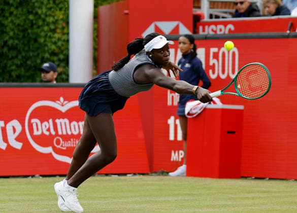RECORD DATE NOT STATED 10th June 2026; HSBC Championships, Queens Club, West Kensington, London, England; HSBC Championships Tennis, Day One; Victoria Mboko (CAN) plays a backhand shot against Karolina Pliskova (CZE) HongboxChen