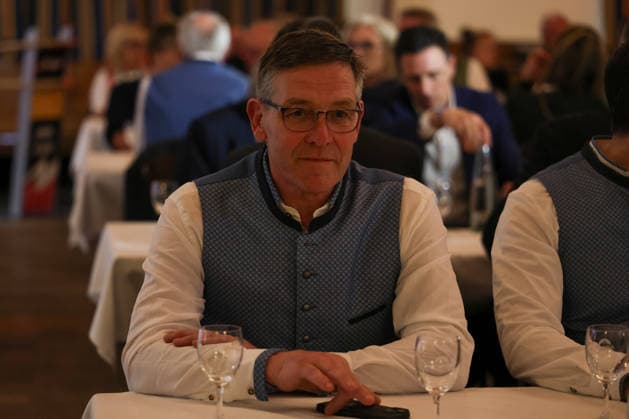 Alfred Gislason national coach, DHB, Germany in Bavarian costume at the draw, GER, Draw for the 2027 IHF Mens Handball World Championship, 10 06 2026, GER, Draw for the 2027 IHF Mens Handball World Championship, 10 06 2026 Munich Copyright: xEibner-Pressefoto JennixMaulx EP_JML