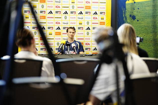 The image is included in the SPORTS PACKAGE. For others PAYMENT IMAGE