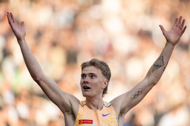 260610 Tobias Gronstad of Norway celebrates after competing in men™s 800 meter during the Diamond League athletics competition Bislett Games on June 10, 2026 in Oslo Photo Marius Simensen BILDBYRAN COP 238 MM0071 bbeng friidrett friidrott athletics diamond league bislett games 2026 bislett games norway jubel  Copyright: MARIUSxSIMENSEN BB260610BB583