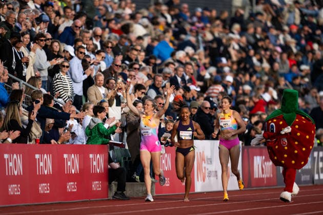 260610 Henriette Jaeger of Norway celebrates with Astri Ertzgaard and Josefine Aks of Norway after women™s 400 meter final during the Diamond League athletics competition Bislett Games on June 10, 2026 in Oslo Photo Marius Simensen BILDBYRAN COP 238 MM0071 bbeng friidrett friidrott athletics diamond league bislett games 2026 bislett games norge norway jubel  Copyright: MARIUSxSIMENSEN BB260610BB595