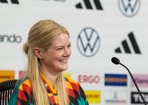 Franziska Wuelle Germany, press spokeswoman attends a press conference USA, German national soccer team, press conference, Winston Salem, 10 06 2026 USA, German national soccer team, press conference, Winston Salem, 10 06 2026 Winston Salem Copyright: xEibner-Pressefoto ScottxColemanx EP_SCN