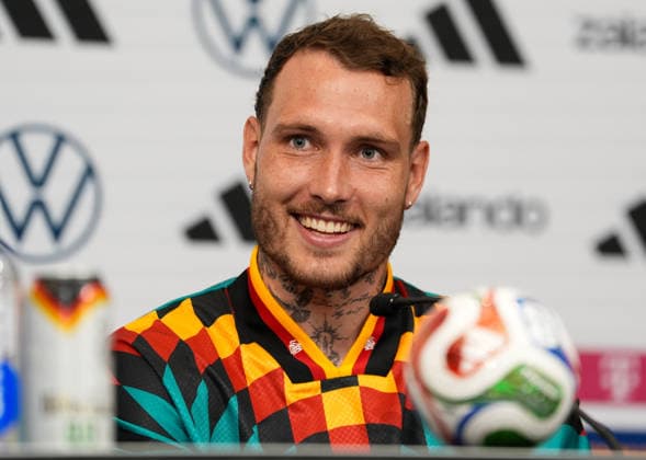 David Raum (Deutschland, 22) nimmt an einer Pressekonferenz. USA, Deutsche Fussballnationalmannschaft, Pressekonferenz, Winston-Salem, 10.06.2026 USA, Deutsche Fussballnationalmannschaft, Pressekonferenz, Winston-Salem, 10.06.2026 Winston-Salem Copyright: xEibner-Pressefoto ScottxColemanx EP_SCN