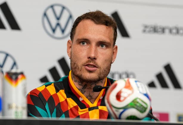 David Raum (Deutschland, 22) nimmt an einer Pressekonferenz. USA, Deutsche Fussballnationalmannschaft, Pressekonferenz, Winston-Salem, 10.06.2026 USA, Deutsche Fussballnationalmannschaft, Pressekonferenz, Winston-Salem, 10.06.2026 Winston-Salem Copyright: xEibner-Pressefoto ScottxColemanx EP_SCN