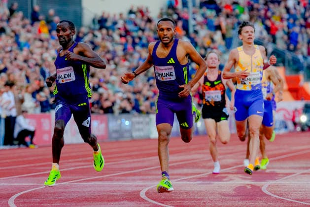 Athletics Bislett Games 2026 Oslo 20260610 Addisu Yihune from Ethiopia won the Diamond League mens 5000m event ahead of Birhanu Balew from Bahrain and Andreas Almgren from Sweden during the Bislett Games at Bislett Stadium in Oslo Photo Heiko Junge NTB Oslo Norway EDITORIAL USE ONLY RESTRICTED USE FOR BETTING COMPANIES  Copyright: xHeikoxJungex xNTBx