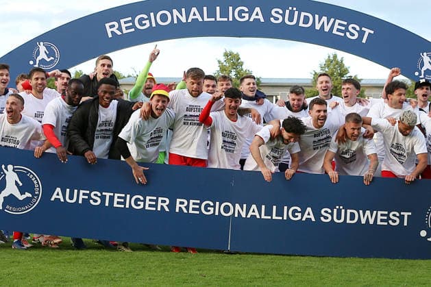 10 06 2026, xrekx, Fußball Relegation Regionalliga Suedwest , FK Pirmasens VfR Mannheim v l Aufsteiger Regioinalliga Suedwest VfR Mannheim DFL DFB REGULATIONS PROHIBIT ANY USE OF PHOTOGRAPHS as IMAGE SEQUENCES and or QUASI VIDEO Pirmasens
