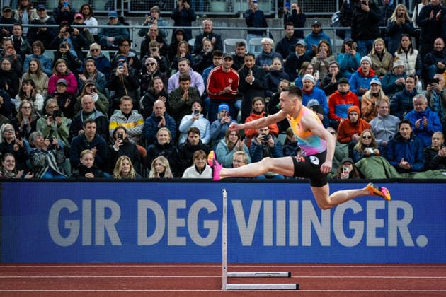 260610 Karsten Warholm of Norway competes in men™s 400 meter hurdles during the Diamond League athletics competition Bislett Games on June 10, 2026 in Oslo Photo Jon Olav Nesvold BILDBYRAN COP 217 MM0071 bbeng friidrett friidrott athletics diamond league bislett games 2026 bislett games norge norway  Copyright: JONxOLAVxNESVOLD BB260610JE064