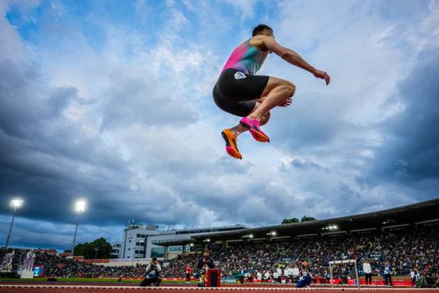 260610 Karsten Warholm of Norway competes in men™s 400 meter hurdles during the Diamond League athletics competition Bislett Games on June 10, 2026 in Oslo Photo Marius Simensen BILDBYRAN COP 238 MM0071 athletics bbeng bislett games bislett games 2026 diamond league friidrett friidrott norge norway  Copyright: MARIUSxSIMENSEN BB260610BB879