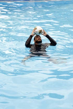 Joel Lefont Guinness World Record holder in Havana HAVANA, CUBA - JUNE 10: Joel Lefont, an athlete skilled in aquatic ball control and a Guinness World Record holder, broke his records for the most touches in one minute and the most touches in 30 seconds this Wednesday in Havana, Cuba. Angelo Mastrascusa Anadolu Havana Cuba. Editorial use only. Please get in touch for any other usage.  Copyright: x2026xAnadoluxAngeloxMastrascusax