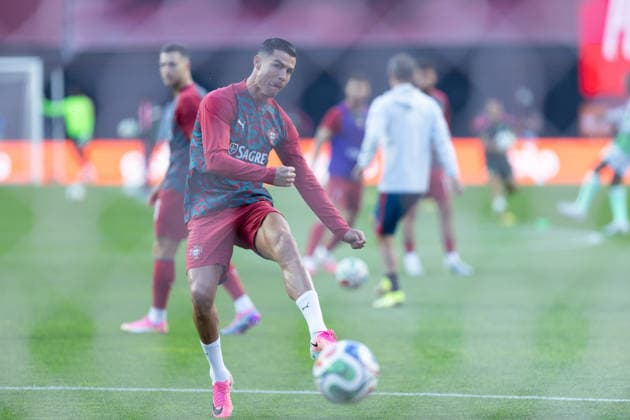 June 10, 2026, Leiria, Leiria, Portugal: Portugal and Al-Nassr forward CRISTIANO RONALDO (7) before the start of the game for the International Friendly, Länderspiel, Nationalmannschaft game between Portugal vs Nigeria at Estadio Dr. Magalhaes Pessoa Leiria Portugal - ZUMAs359 20260610_zsp_s359_018 Copyright: xAlexandrexdexSousax