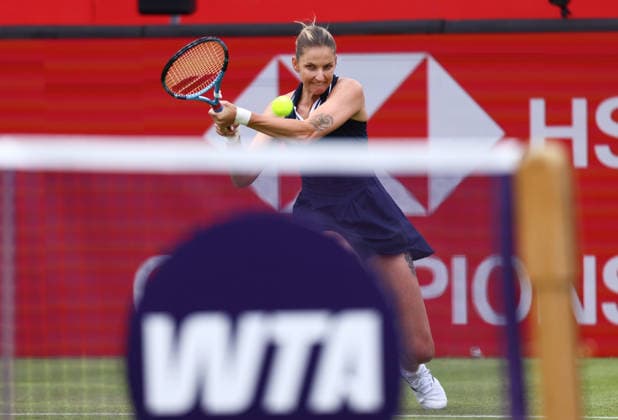 Tennis, WTA-Turnier in London, Queens Club #2 2026 HSBC Tennis Championships, Queens Club, London, UK - 10 06 2026 Karolina Pliskova (CZE) in action during her second round match against Victoria Mboko (CAN) in the HSBC 2026 Championships at Queens Club in London London Queens Club London GBR Copyright: xMarkxGreenwoodx
