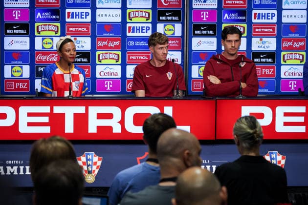 Croatia Training And press conference, PK, Pressekonferenz - FIFA World Cup, WM, Weltmeisterschaft, Fussball 2026 Mayor of Alexandria Alyia Gaskins, Kristijan Jakic and Igor Matanovic of Croatia attend a press conference at training centre at Episcopal High School on June 10, 2026 in Alexandria, Virginia.  IgorxKralj PIXSELL