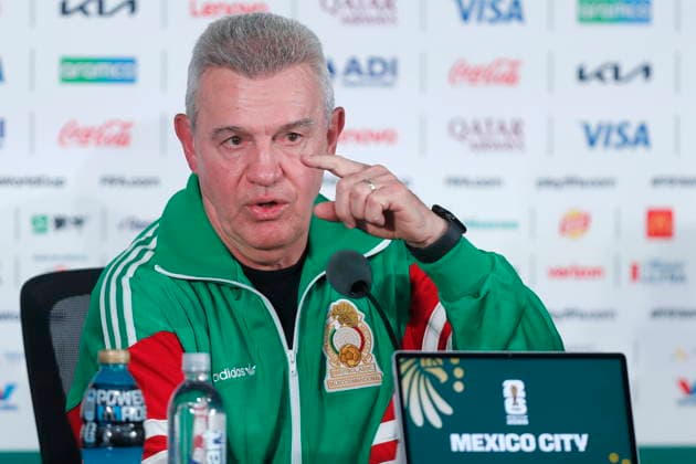 Mexico head coach Javier Aguirre says team ready for tomorrow s World Cup match Mexico national team, Nationalteam head coach Javier Aguirre speaks during a press conference, PK, Pressekonferenz in Mexico City, Mexico, 10 June 2026. Mexico City Mexico  Copyright: xJosexMendezx