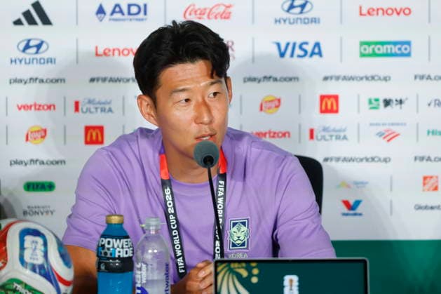 Fußball, FIFA WM 2026, Nationalteam Südkorea, Pressekonferenz South Korea s team members speak during press conference, PK, Pressekonferenz in Guadalajara South Korea s Son Heung-min speaks during a press conference in Guadalajara, Mexico, 10 June 2026. Guadalajara Mexico  Copyright: xFranciscoxGuascox