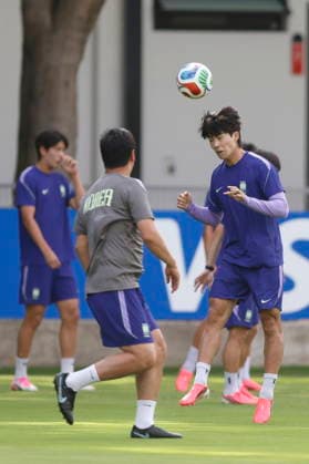 Fußball, FIFA WM 2026, Nationalteam Südkorea, Training South Korea holds training session ahead of 2026 World Cup match in Guadalajara South Korean players during a training session in Guadalajara, Mexico, 10 June 2026. South Korea and Czechia will face each other at the Estadio Akron in Guadalajara on the opening day of the 2026 World Cup. Guadalajara Mexico  Copyright: xFranciscoxGuascox
