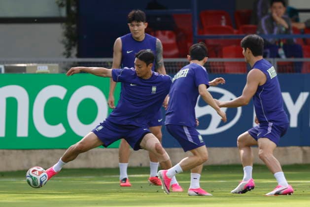 Fußball, FIFA WM 2026, Nationalteam Südkorea, Training South Korea holds training session ahead of 2026 World Cup match in Guadalajara South Korean players during a training session in Guadalajara, Mexico, 10 June 2026. South Korea and Czechia will face each other at the Estadio Akron in Guadalajara on the opening day of the 2026 World Cup. Guadalajara Mexico  Copyright: xFranciscoxGuascox