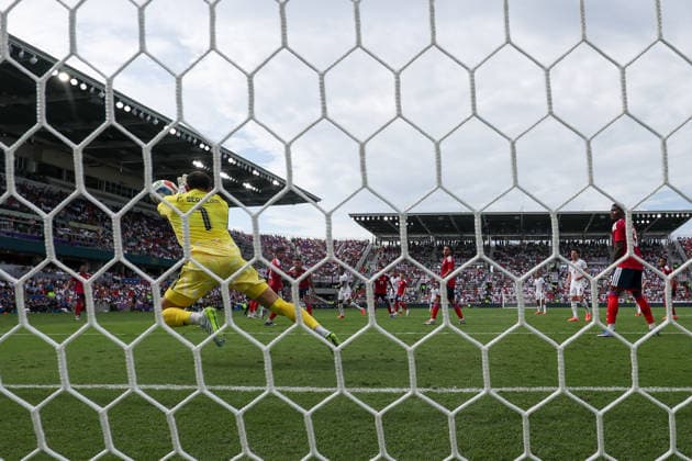 RECORD DATE NOT STATED 10th June 2026; Inter and Co Stadium, Orlando, Florida, United States of America; Friendly International Football, England versus Costa Rica; Patrick Gilmar Sequeira Mejias of Costa Rica makes a save DavidxBuono