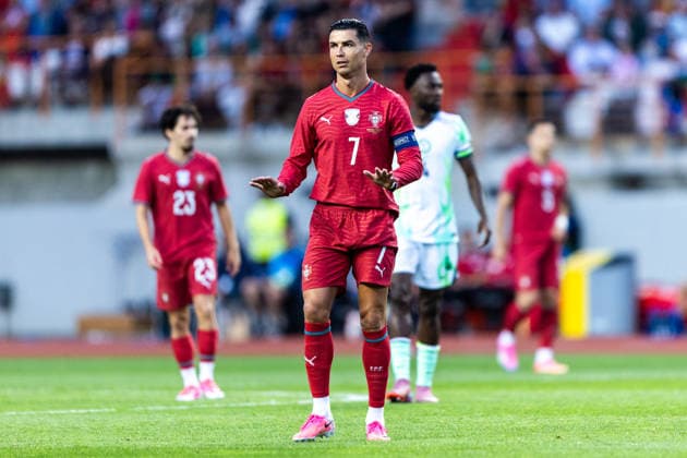 June 10, 2026, Leiria, Leiria, Portugal: LEIRIA, PORTUGAL - June 10: CRISTIANO RONALDO from Portugal is seen gesturing during the International Friendly, Länderspiel, Nationalmannschaft match between Portugal v Chile at the EstoÂ¡dio Dr Magalhaes Pessoa on June 10, 2026 in Leiria Portugal Leiria Portugal - ZUMAl192 20260610_zsp_l192_015 Copyright: xMiguelxLemosx