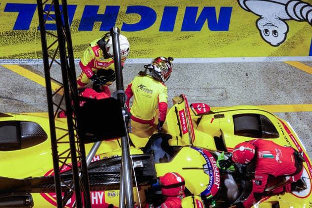 Motorsport, 24 Stunden von Le Mans, Training und Qualifikation #2 24 HEURES DU MANS 2026 - FREE PRACTICE AND QUALIFIYING SESSION 83 YE Yifei (chn), KUBICA Robert (pol), HANSON Phil (gbr), AF Corse, Ferrari 499P 83, Hypercar, pitstop, arrêt aux stands, during the Free Practice and Qualifying session of the 24 Hours of Le Mans 2026, 3rd round of the 2026 FIA World Endurance Championship, from June 10 to 11, 2026 on the Circuit des 24 Heures du Mans in Le Mans, France - Le MansFrance Copyright: xFREDERICxLExFLOCxHx