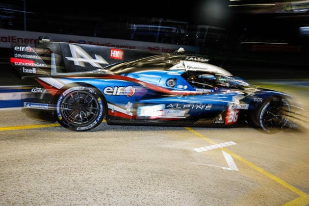 Motorsport, 24 Stunden von Le Mans, Training und Qualifikation #2 24 HEURES DU MANS 2026 - FREE PRACTICE AND QUALIFIYING SESSION 36 MAKOWIECKI Frà dà ric (fra), GOUNON Jules (fra), MARTINS Victor (fra), Alpine Endurance Team, Alpine A424 36, Hypercar, action during the Free Practice and Qualifying session of the 24 Hours of Le Mans 2026, 3rd round of the 2026 FIA World Endurance Championship, from June 10 to 11, 2026 on the Circuit des 24 Heures du Mans in Le Mans, France - Le MansFrance Copyright: xFREDERICxLExFLOCxHx