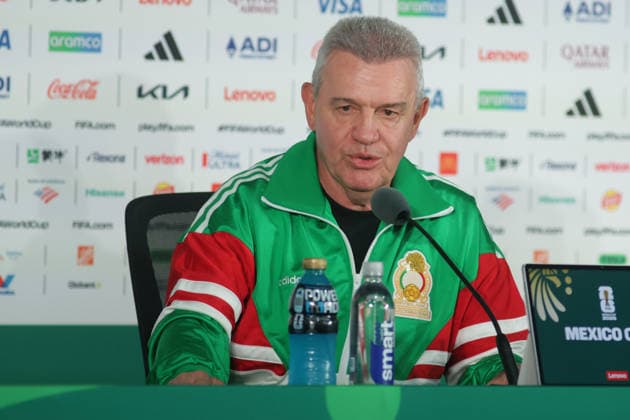Javier Aguirre press conference, PK, Pressekonferenz - 2026 FIFA World Cup, WM, Weltmeisterschaft, Fussball Mexico National Football Team Head Coach Javier Aguirre speaks during a press conference ahead of the 2026 FIFA World Cup Group A match between Mexico and South Africa at the Azteca Stadium now known as Mexico City Stadium. on June 10, 2026 in Mexico City, Mexico. (Photo by Ismael Rosas Eyepix Group) Copyright: xIsmaelxRosas xEyepixxGroupx IR_10062026_186324
