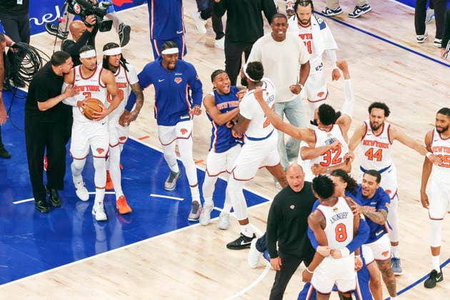 NBA, Basketball Herren, USA Finals Game 4 - San Antonio Spurs vs New York Knicks New York Knicks team members react to winning Game 4 of the NBA Finals, played between the San Antonio Spurs and New York Knicks at Madison Square Garden in New York, New York, USA, 10 June 2026. NEW YORK NEW YORK UNITED STATES  Copyright: xSARAHxYENESELx